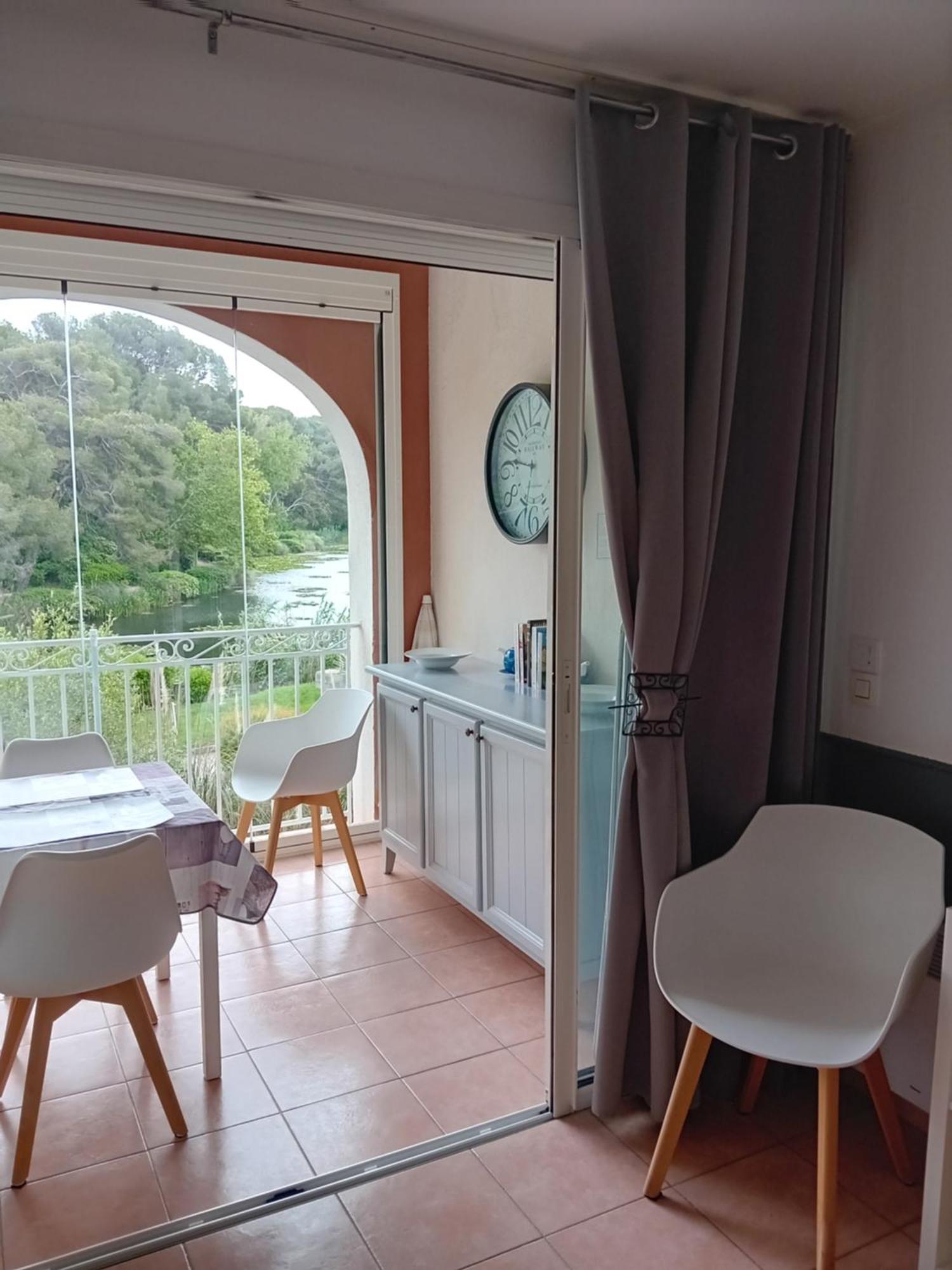 Appartement T2 Avec Piscine A 100 M De La Plage Six-Fours-les-Plages Exterior photo